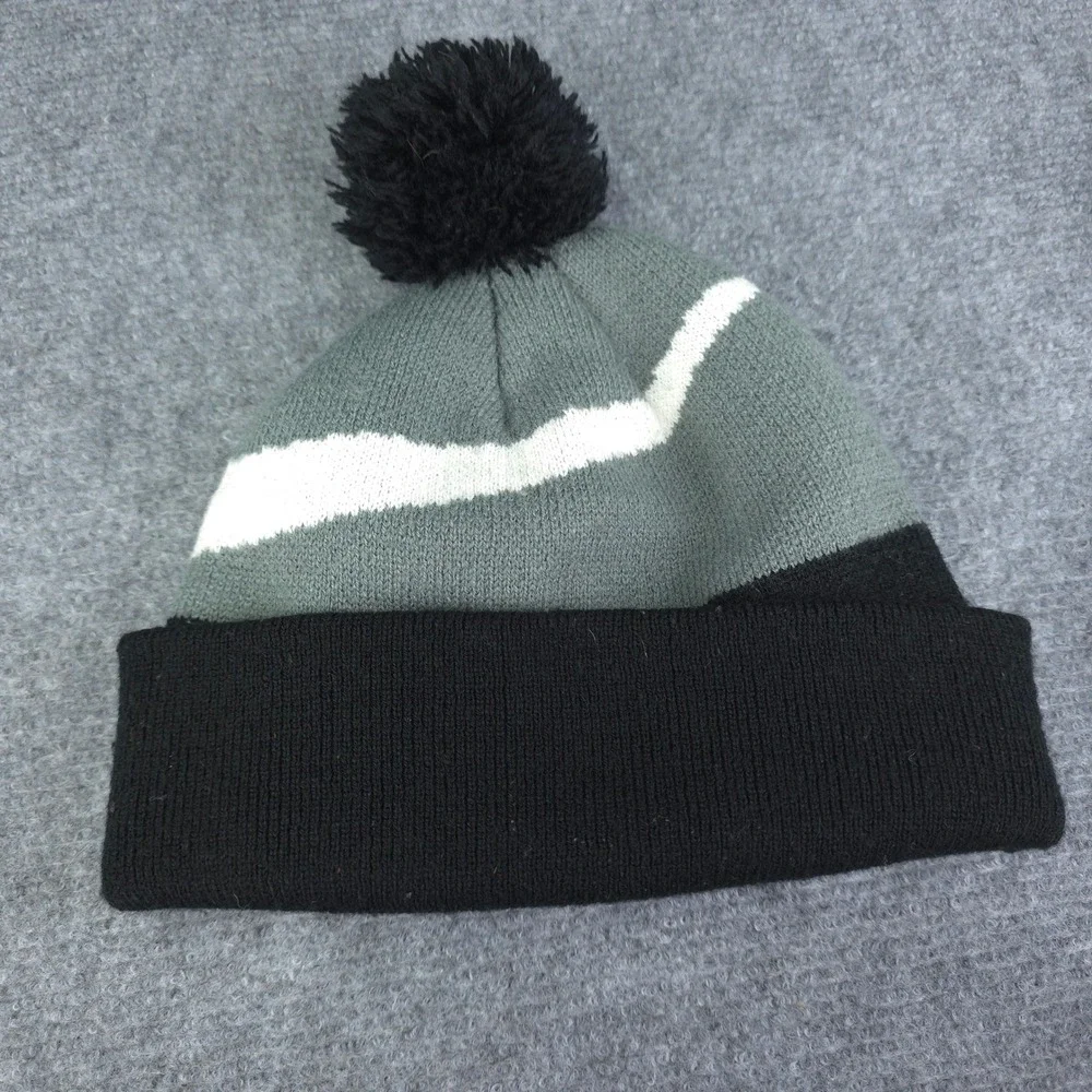 Nike Beanie Hat Youth Black Pom Swoosh Knit Winter Sports Ski Streetwear Running